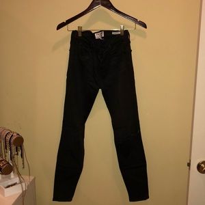 Frame Jeans in Charcoal Gray